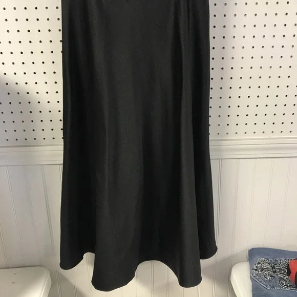David's Bridal Black Bridesmaid Dress! Size 8! Style F14556 - Picture 3 of 6